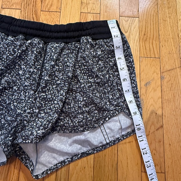 Stylish Black and Gray Women's Shorts #434 - Picture 4 of 5